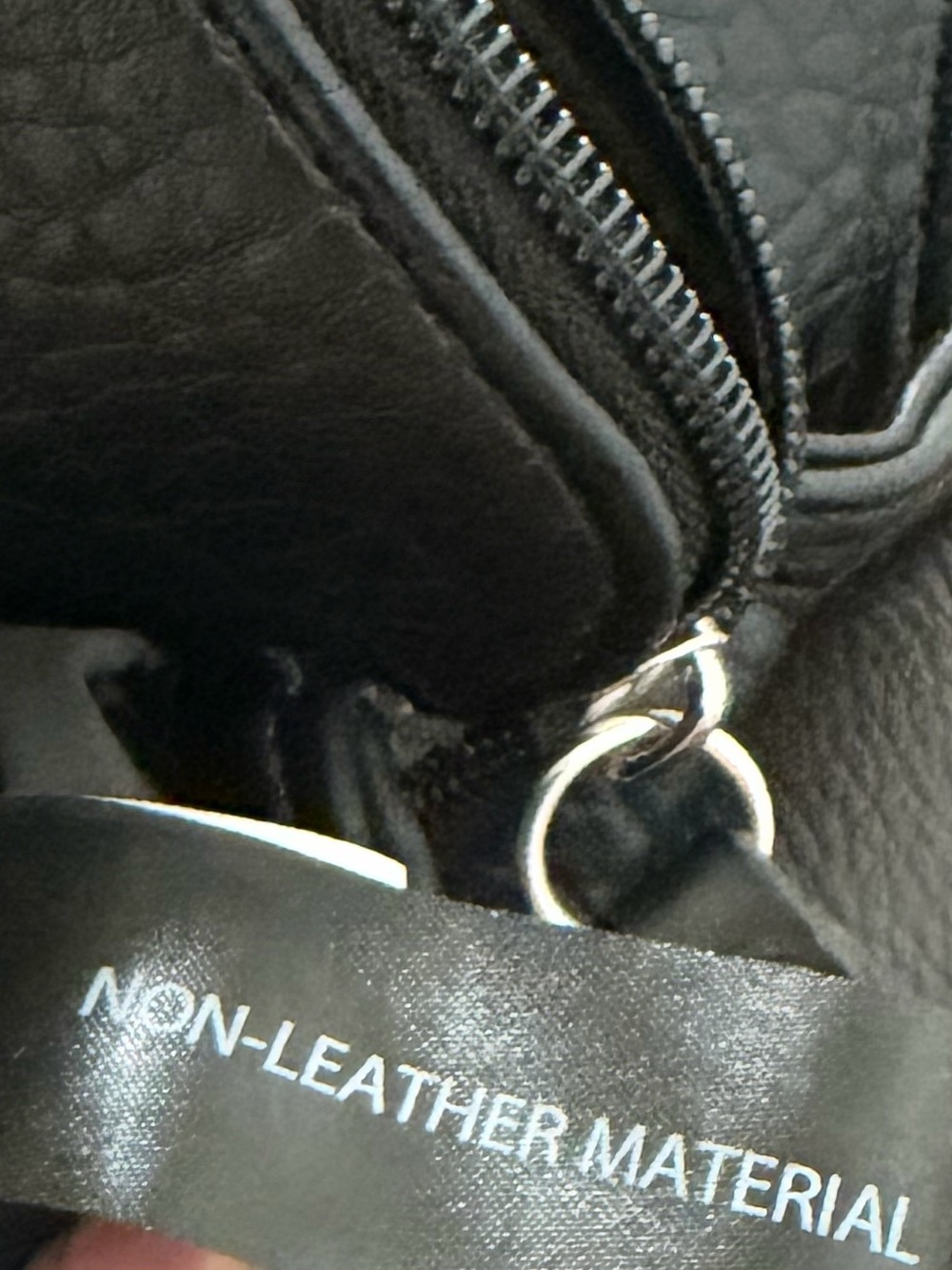 Giani Bernini - Black Pebbled Shoulder Bag with Silver Logo - Picture 16 of 16